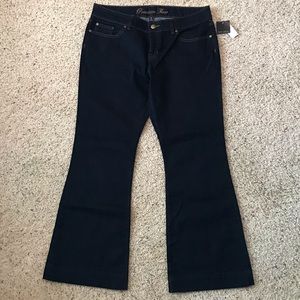 GAP PREMIUM FLARE JEANS